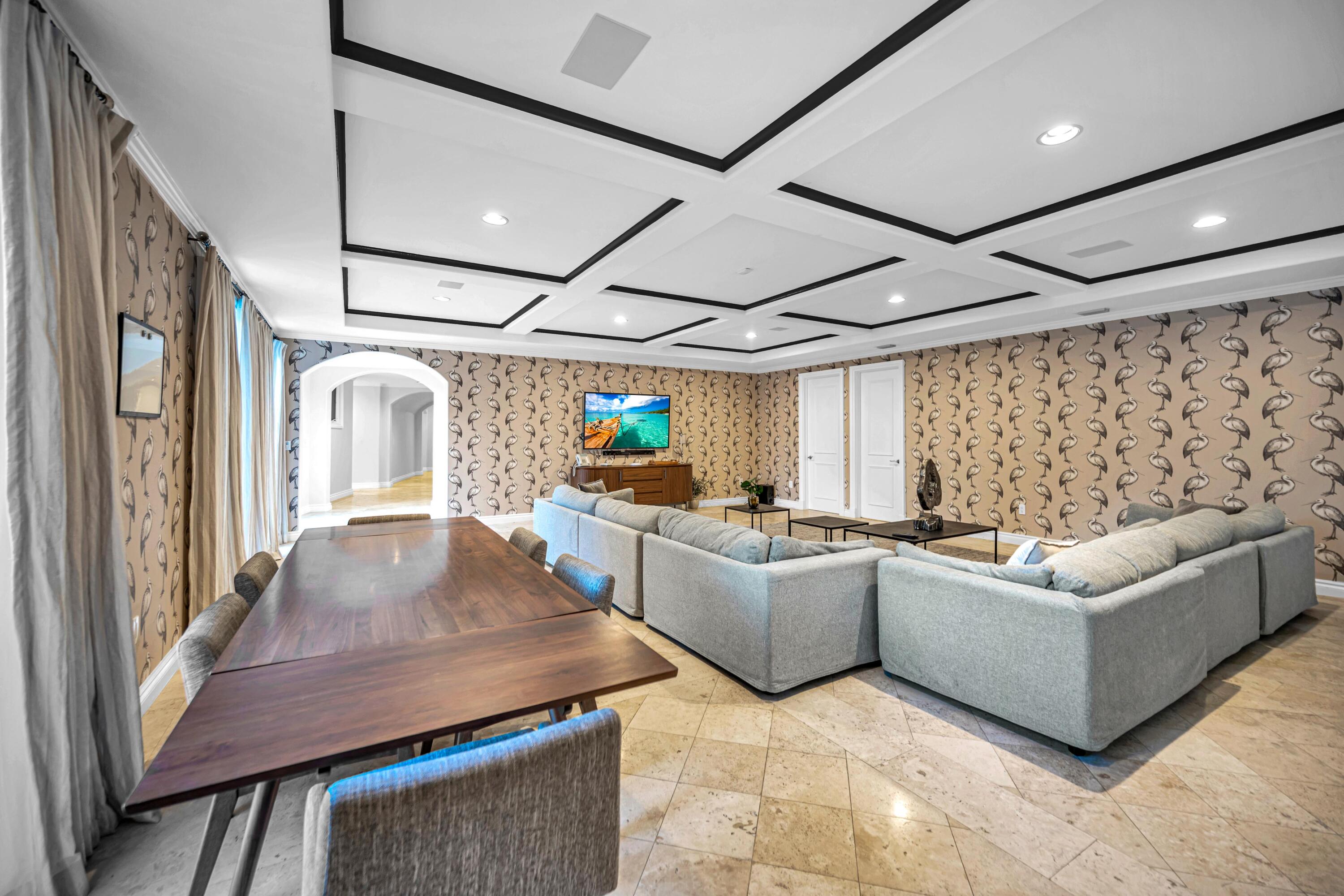 709 Idlewyld Fort Lauderdale, FL 33301