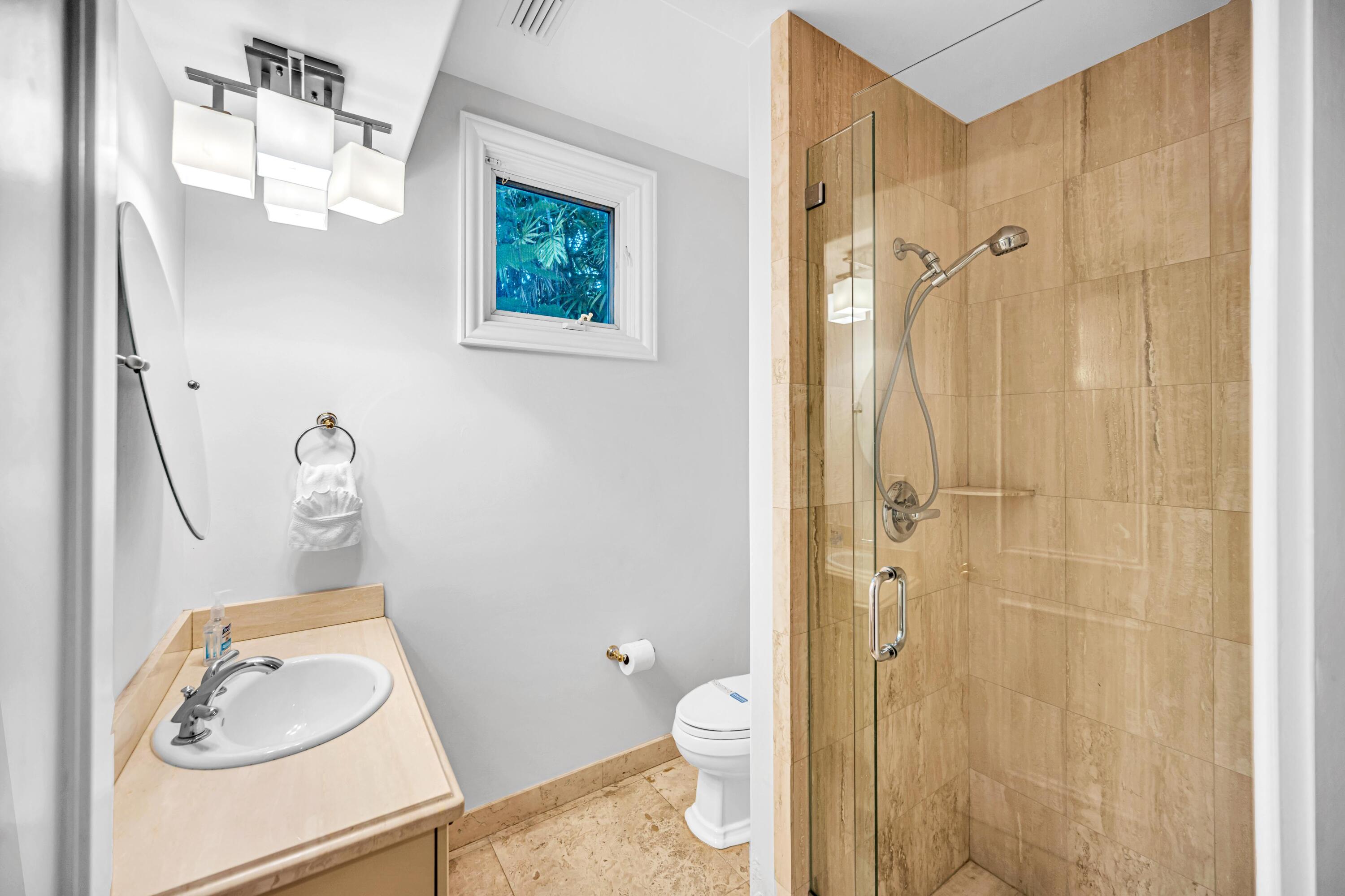 709 Idlewyld Fort Lauderdale, FL 33301