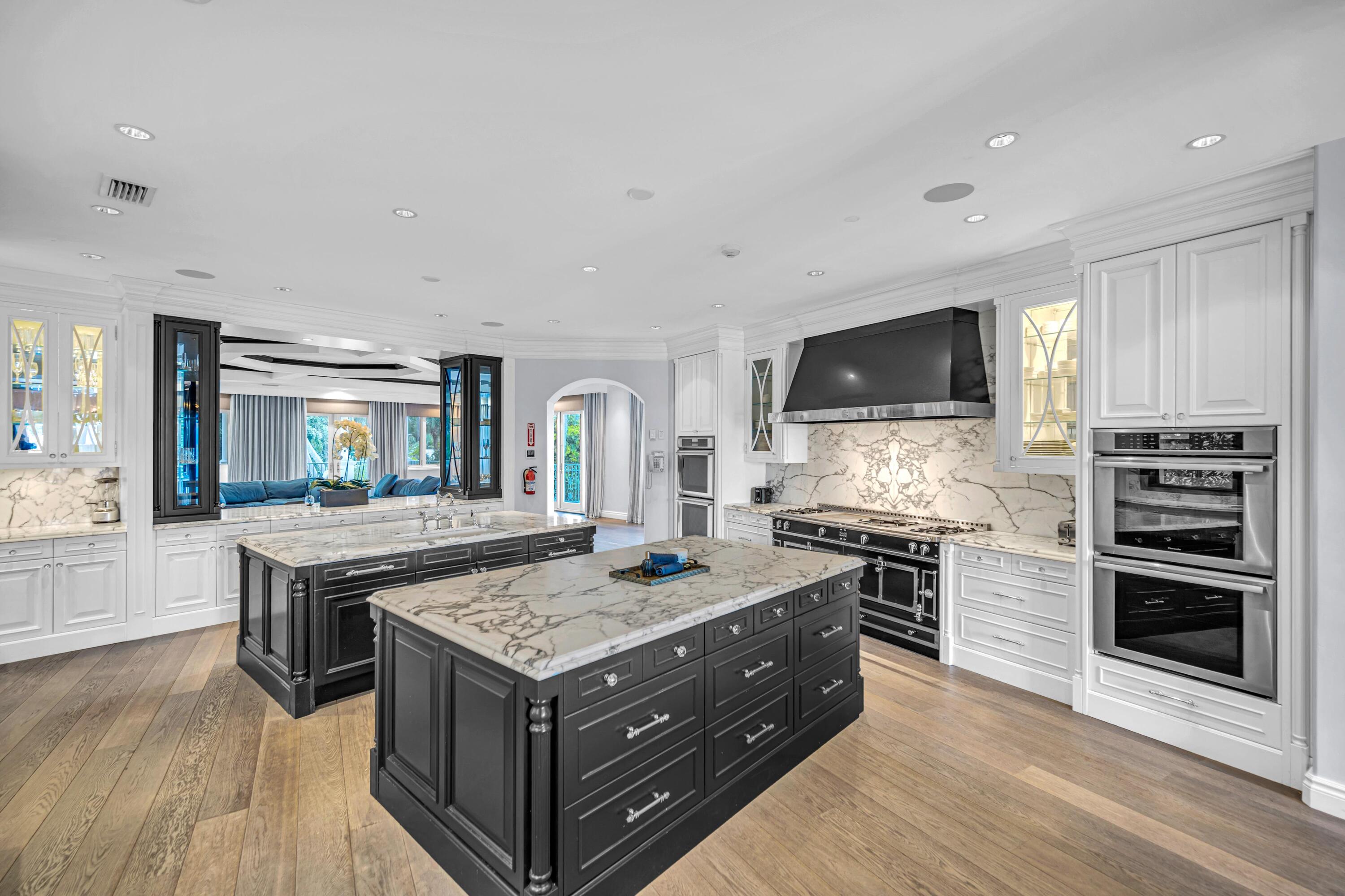 709 Idlewyld Fort Lauderdale, FL 33301