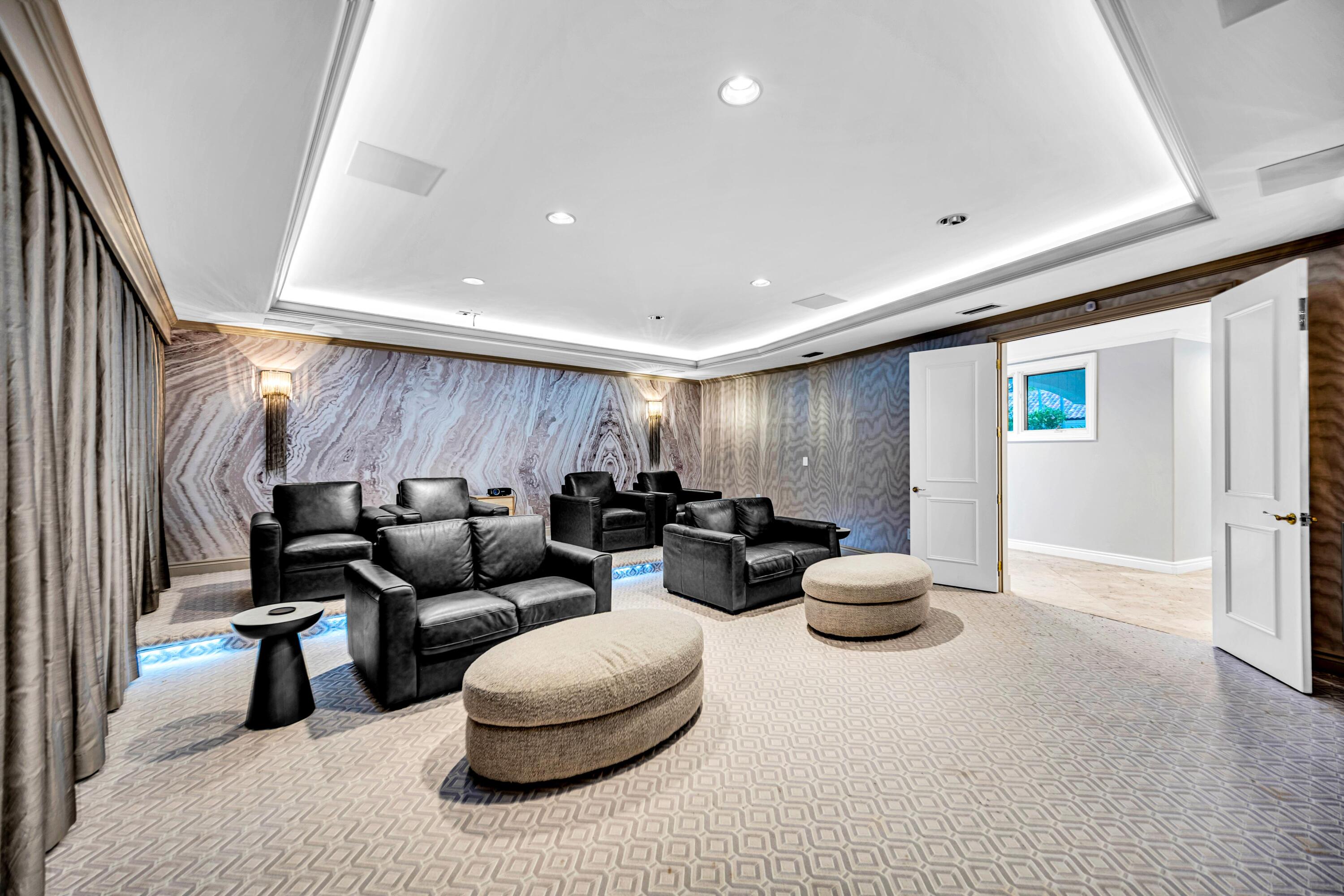 709 Idlewyld Fort Lauderdale, FL 33301