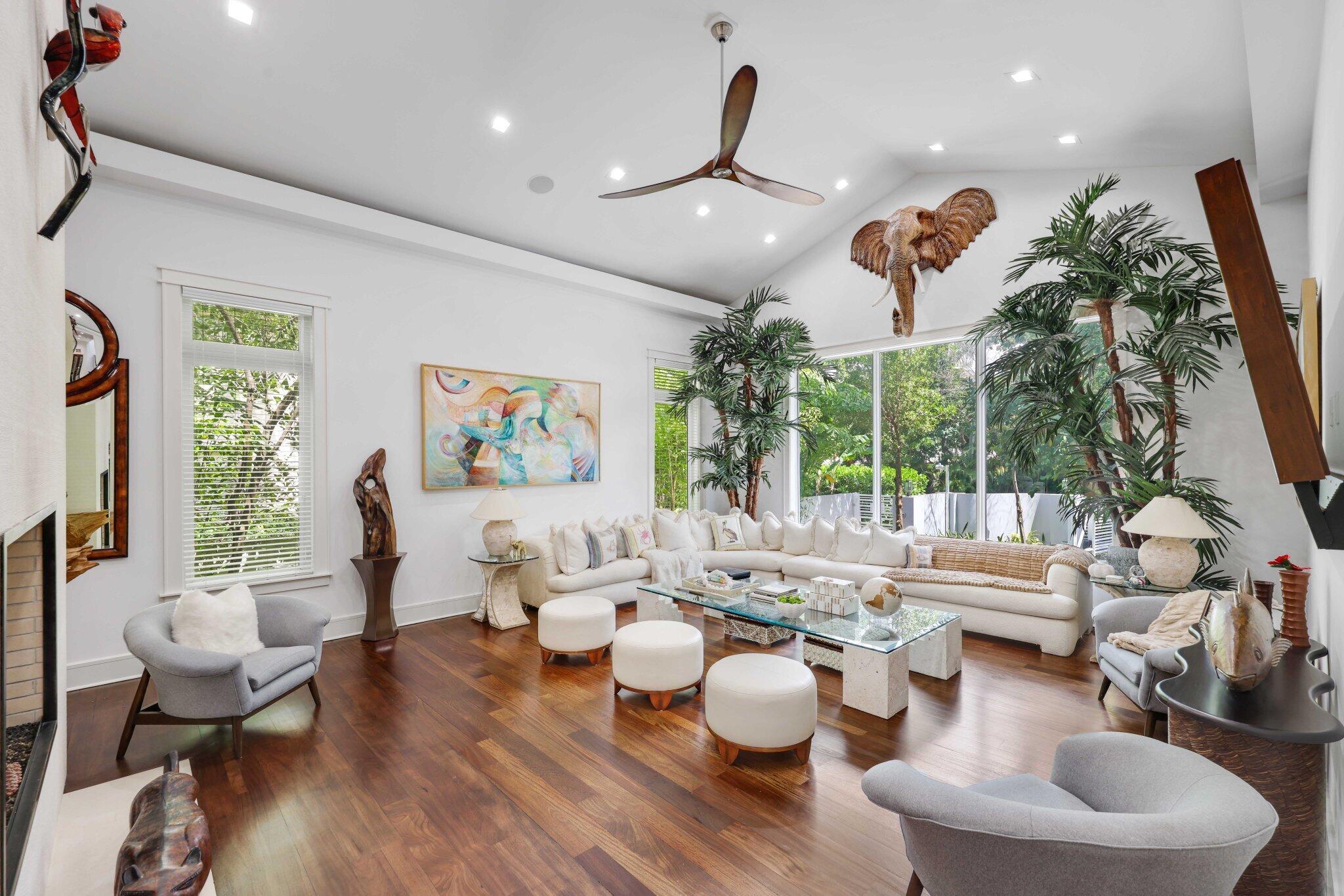 12 Sylvan Fort Lauderdale, FL 33316