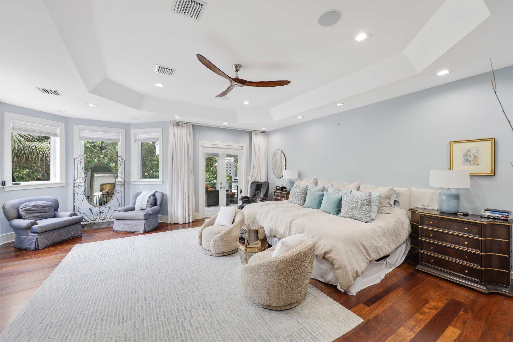 12 Sylvan Fort Lauderdale, FL 33316