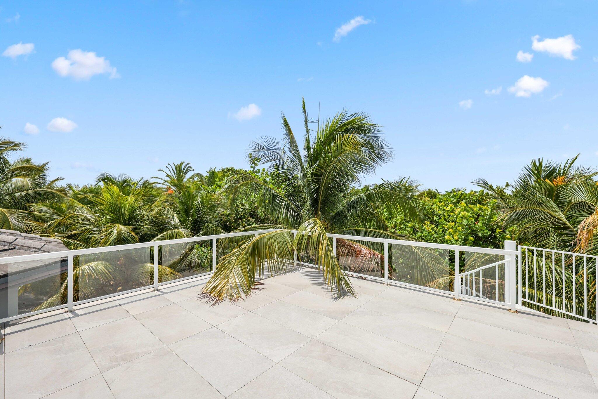 12 Sylvan Fort Lauderdale, FL 33316