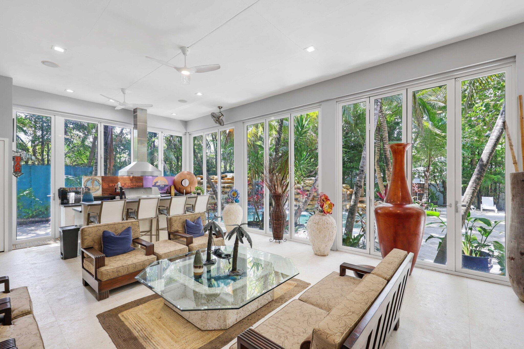 12 Sylvan Fort Lauderdale, FL 33316