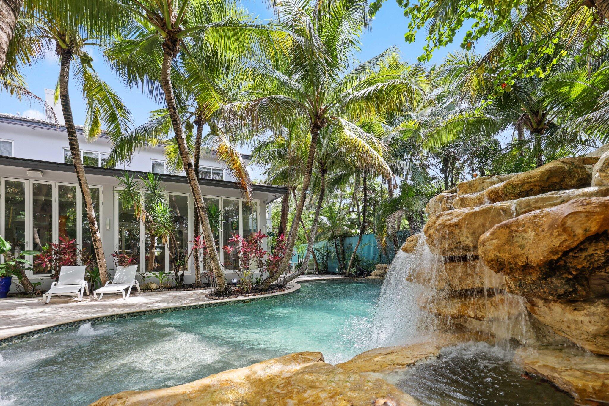 12 Sylvan Fort Lauderdale, FL 33316