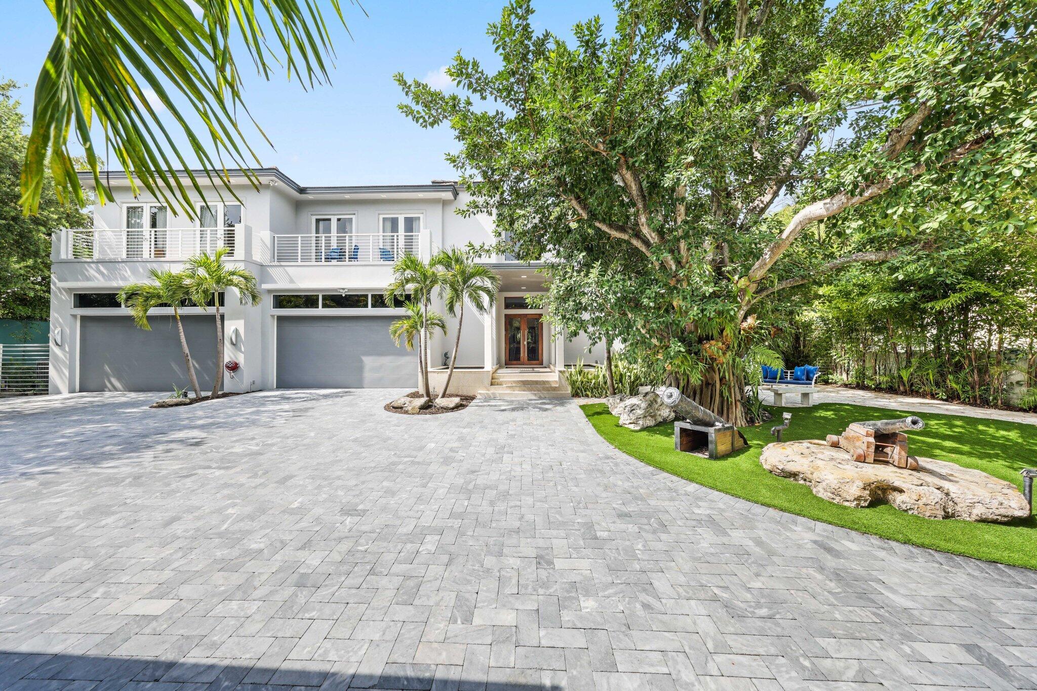 12 Sylvan Fort Lauderdale, FL 33316