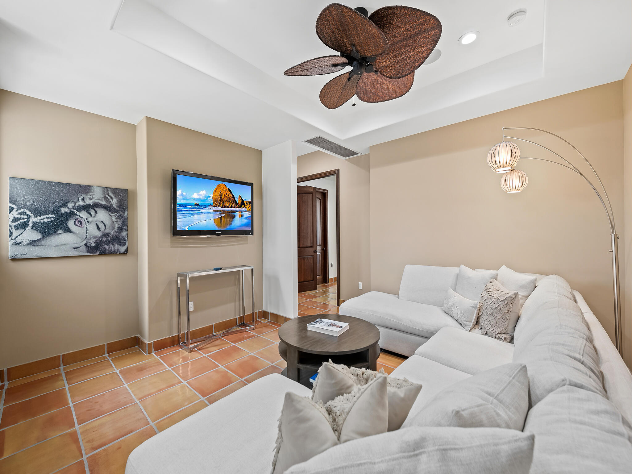 2101 Middle Riv Fort Lauderdale, FL 33305