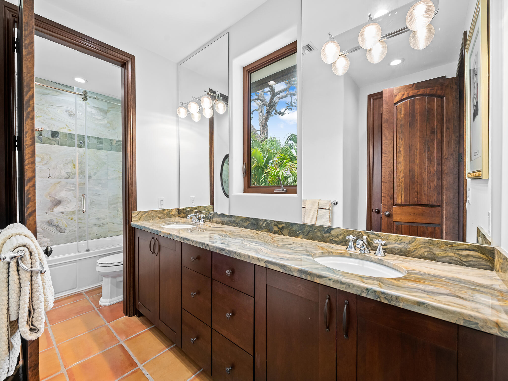 2101 Middle Riv Fort Lauderdale, FL 33305