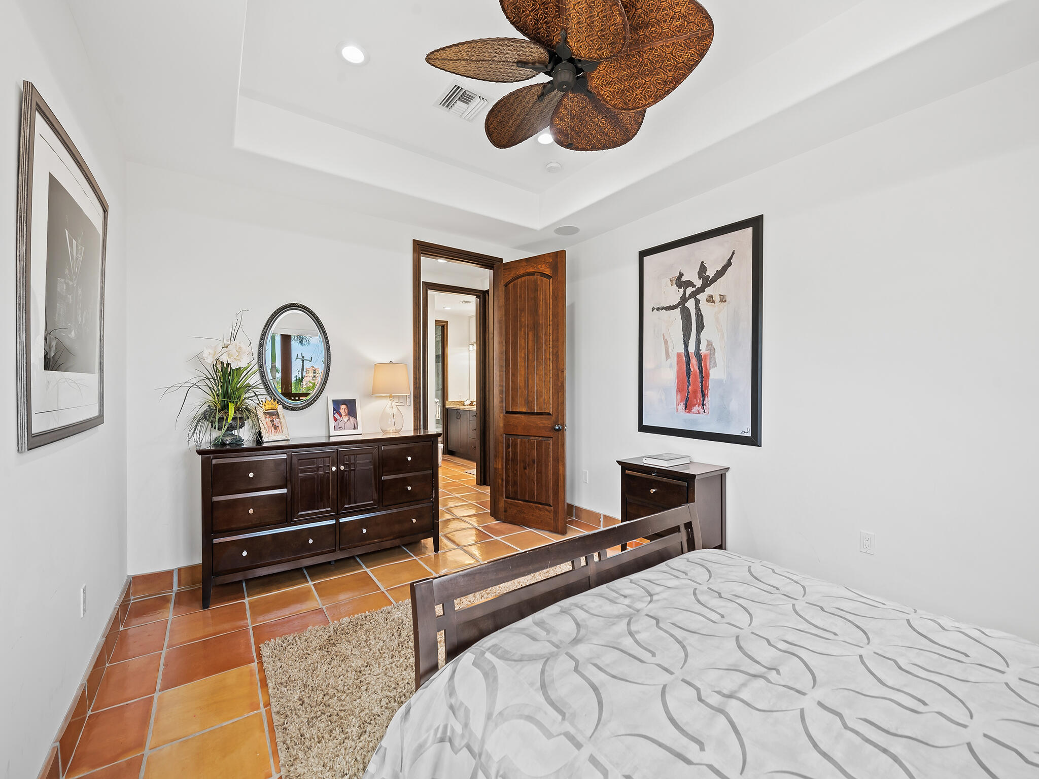 2101 Middle Riv Fort Lauderdale, FL 33305