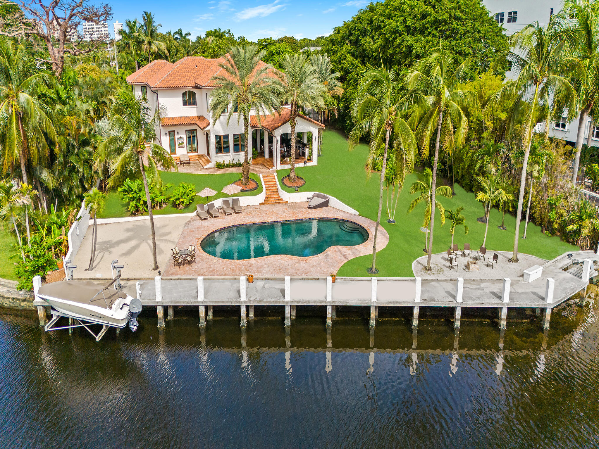 2101 Middle Riv Fort Lauderdale, FL 33305