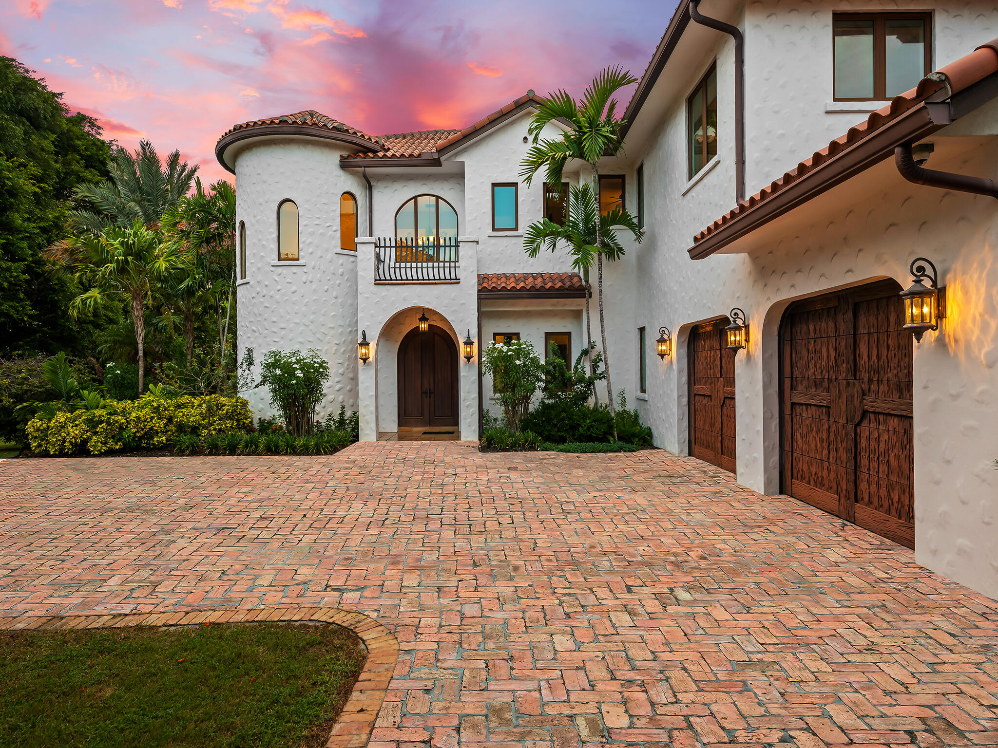 2101 Middle Riv Fort Lauderdale, FL 33305