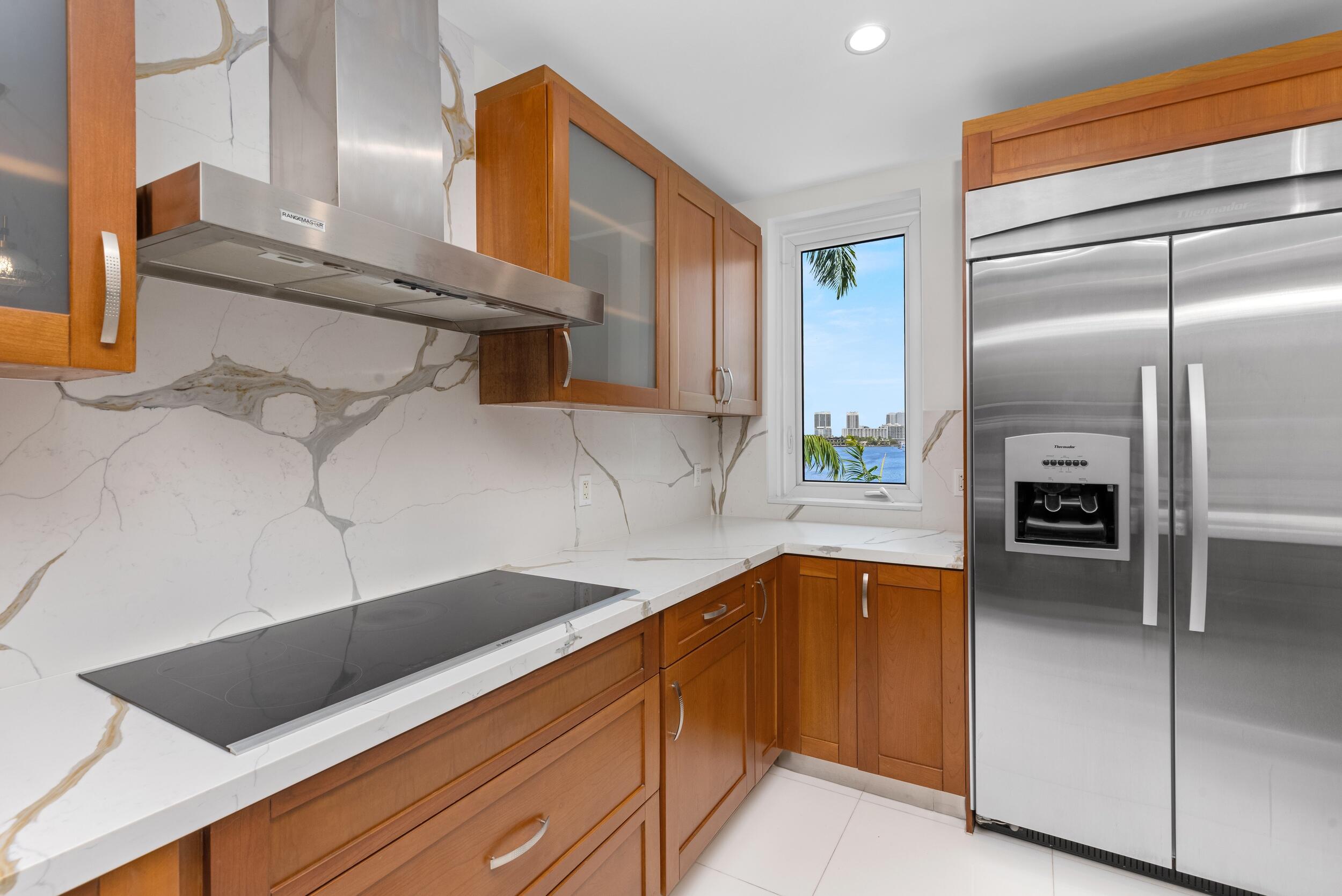 516 Hendricks #4A Fort Lauderdale, FL 33301