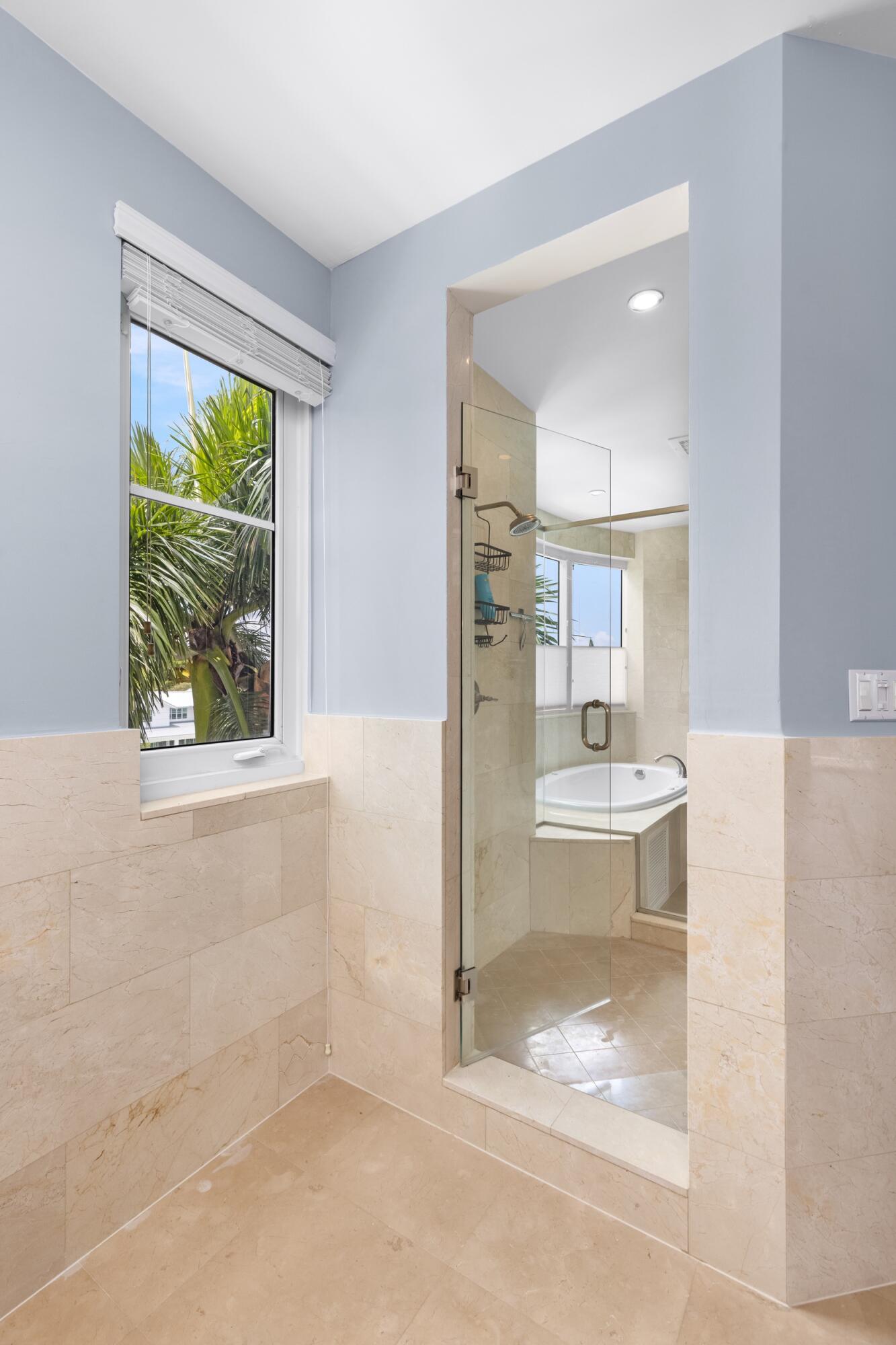 516 Hendricks #4A Fort Lauderdale, FL 33301