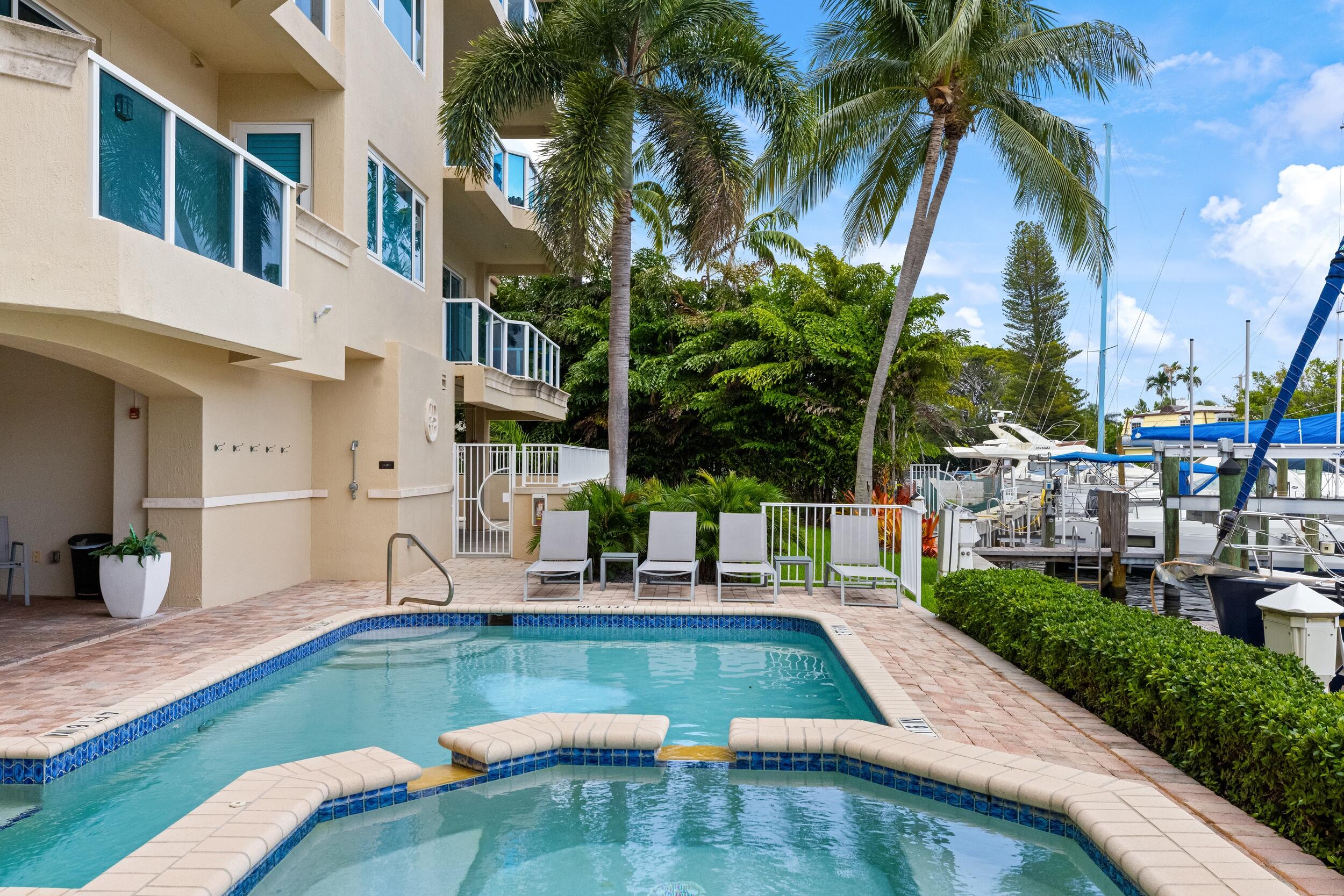 516 Hendricks #4A Fort Lauderdale, FL 33301
