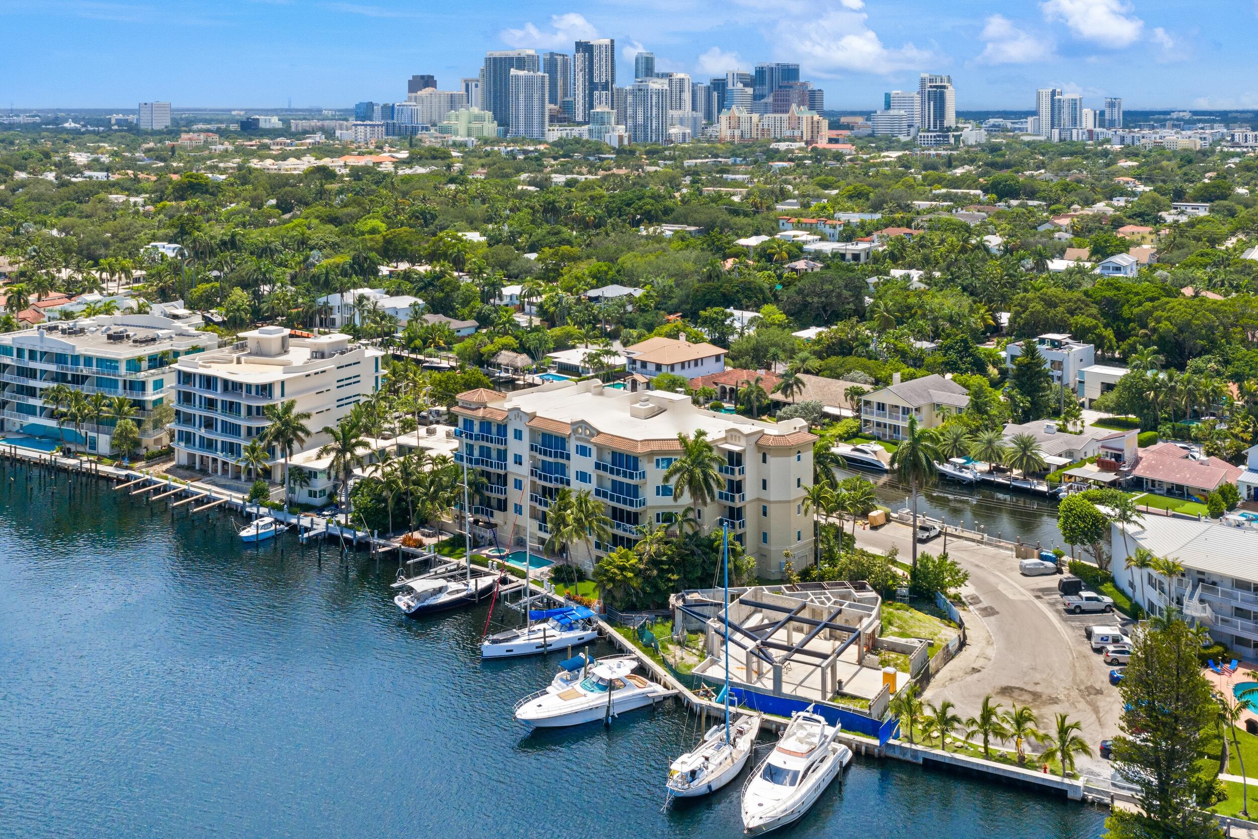 516 Hendricks #4A Fort Lauderdale, FL 33301