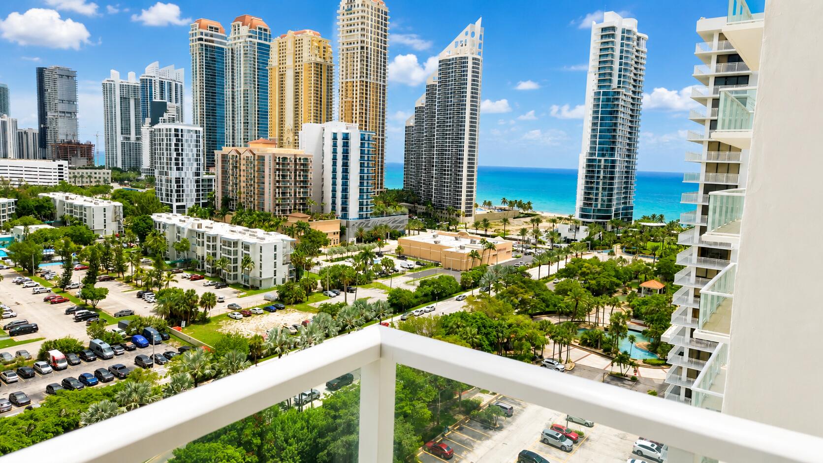 image Winston Towers 3000