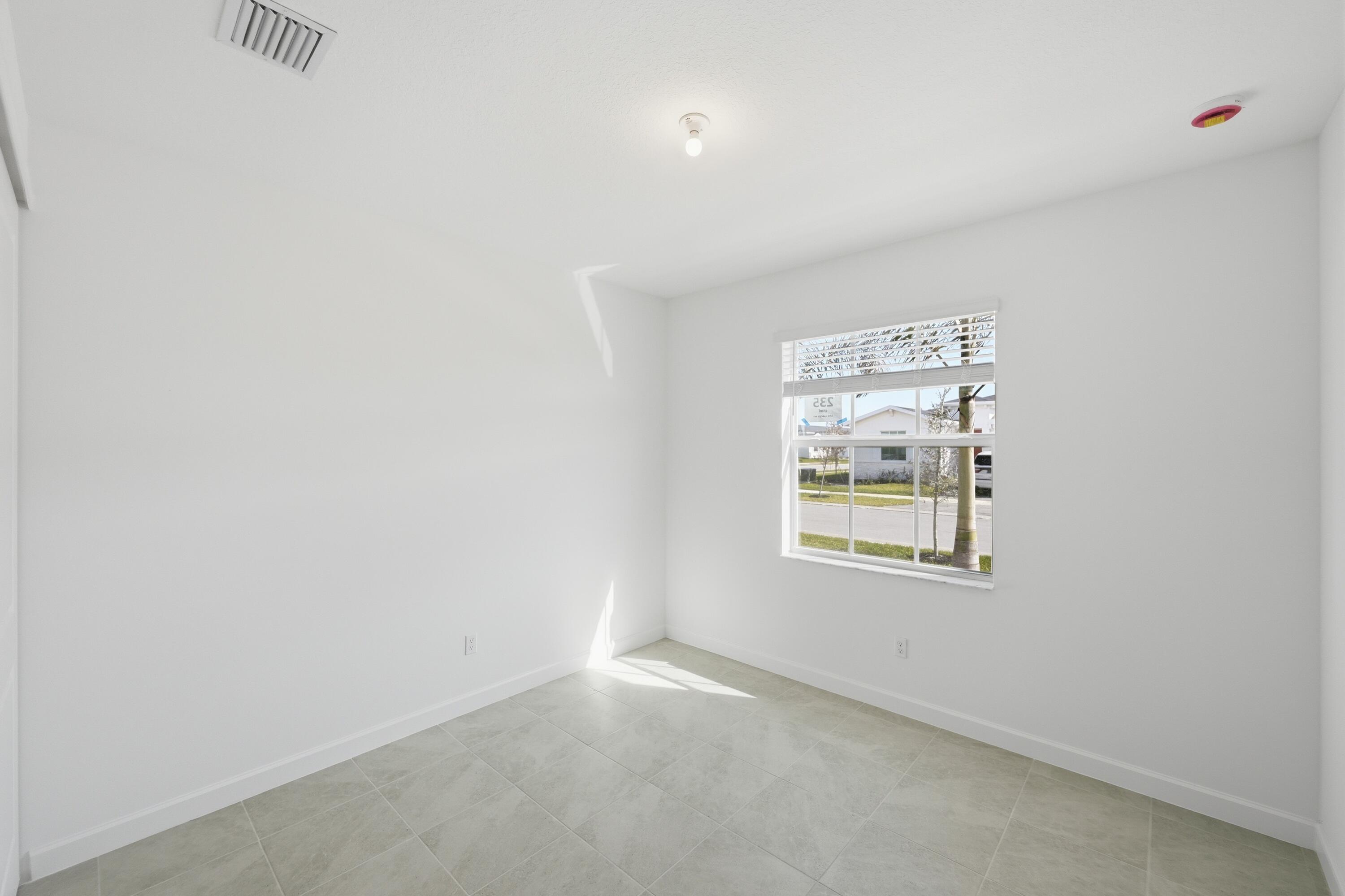 3526 Spanish Cedar Fort Pierce, FL 34946