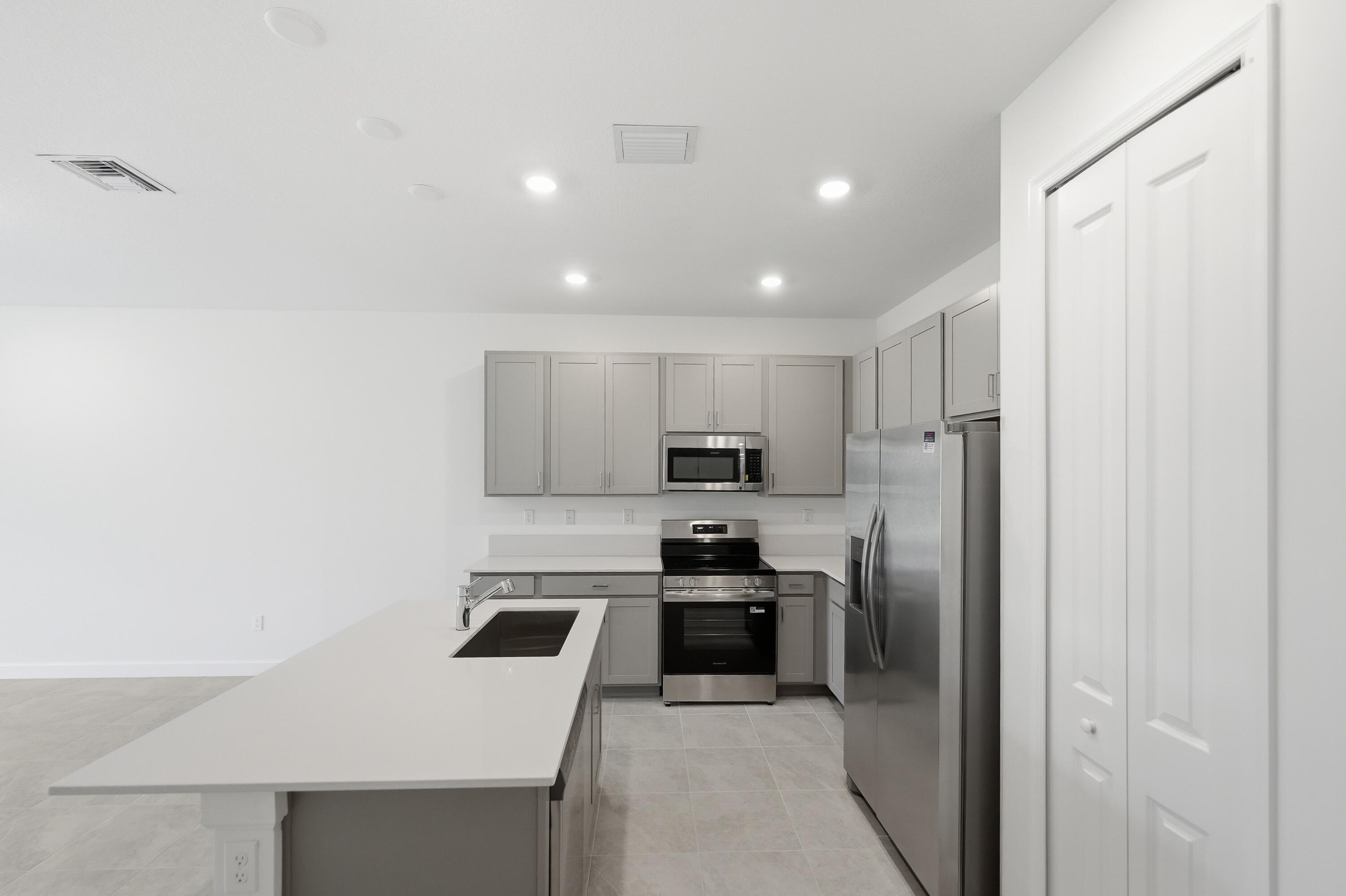 3526 Spanish Cedar Fort Pierce, FL 34946