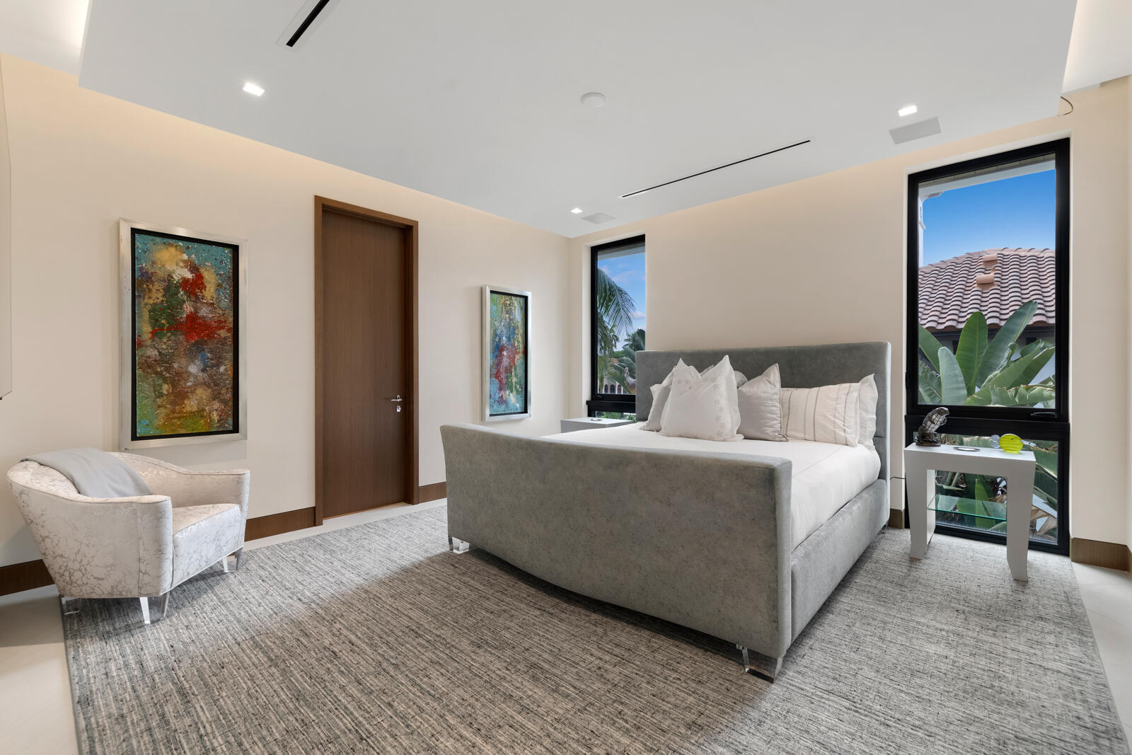 200 Fiesta Fort Lauderdale, FL 33301