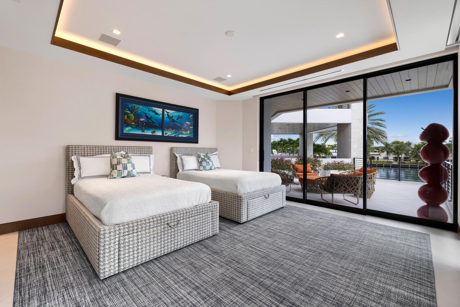 200 Fiesta Fort Lauderdale, FL 33301