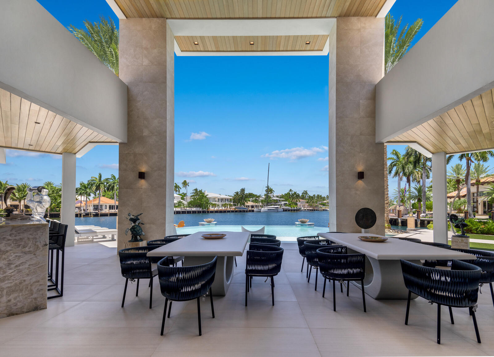 200 Fiesta Fort Lauderdale, FL 33301