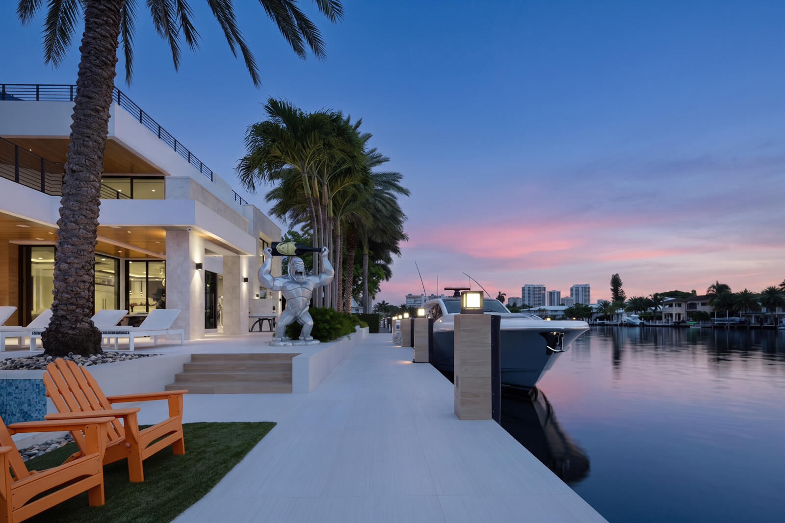 200 Fiesta Fort Lauderdale, FL 33301