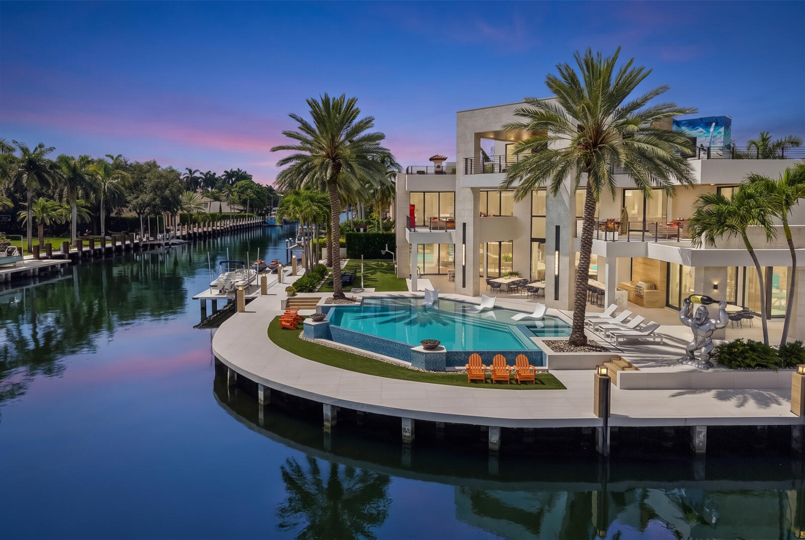 200 Fiesta Fort Lauderdale, FL 33301