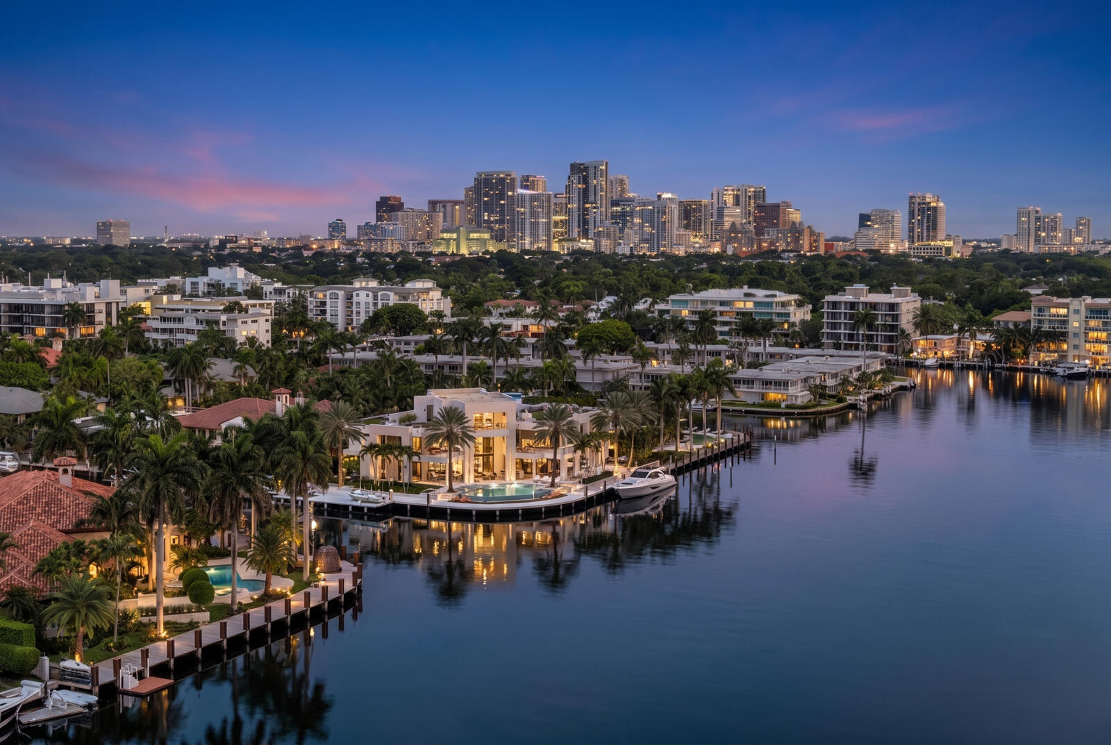 200 Fiesta Fort Lauderdale, FL 33301