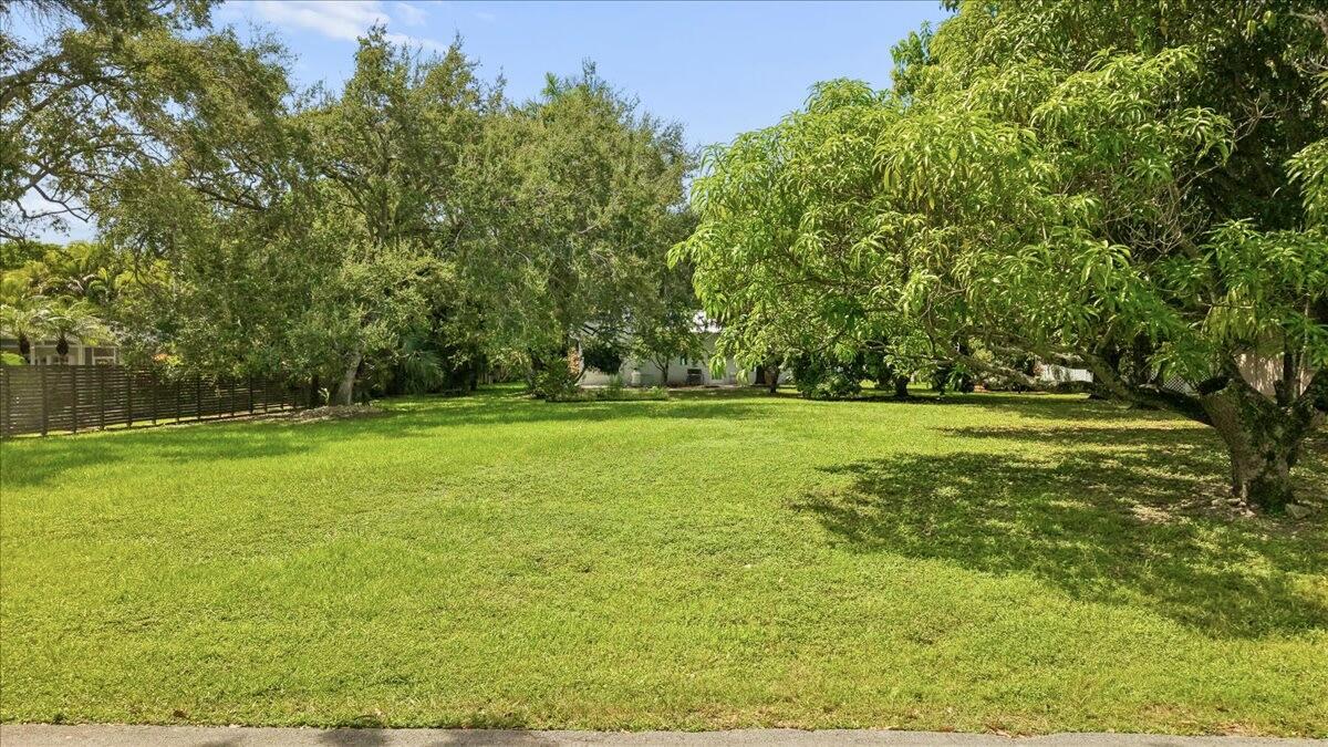 7940 SW 166th St Palmetto Bay, FL 33157