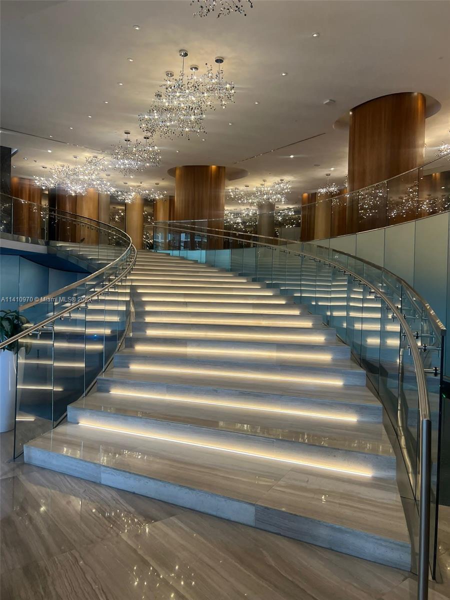 image Aria on the Bay16