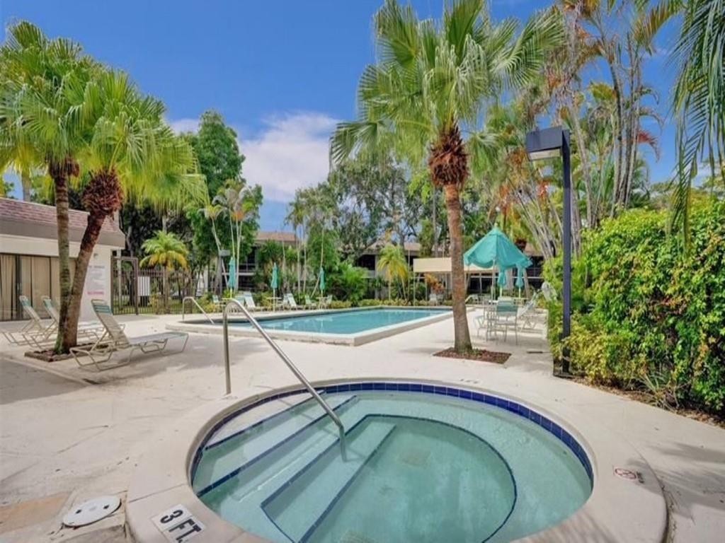 7515 NW 79th Ave #311 Tamarac, FL 33321