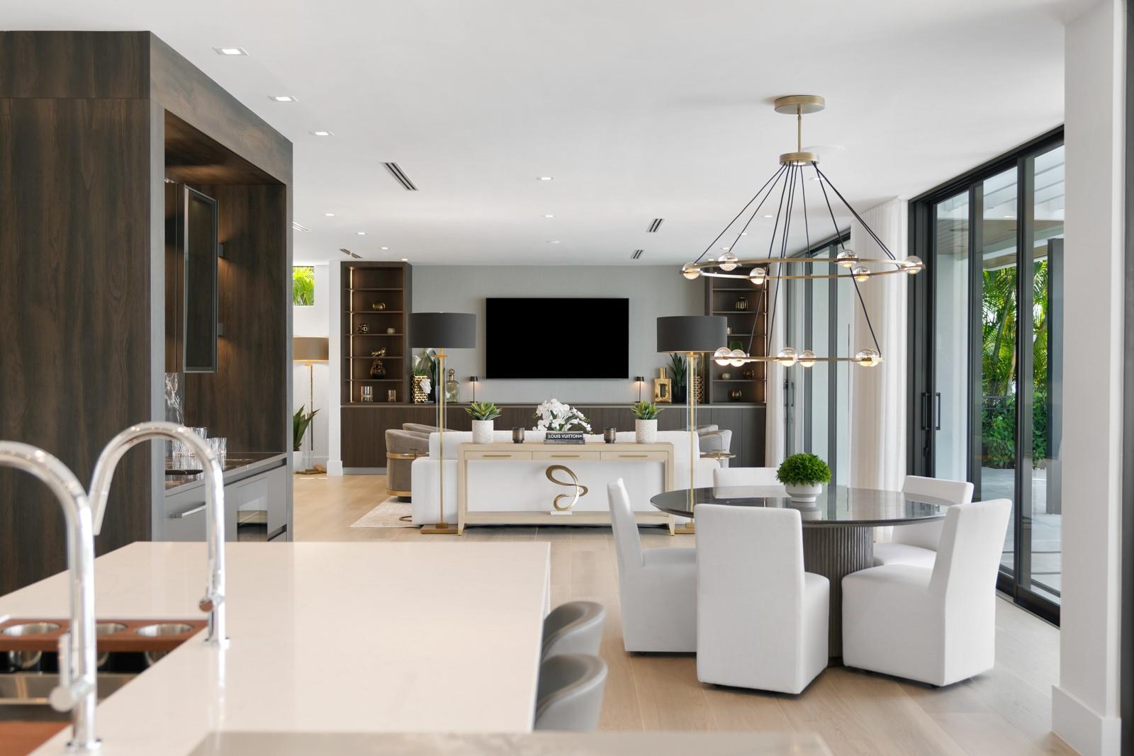 1957 Harbourview Dr Fort Lauderdale, FL 33316