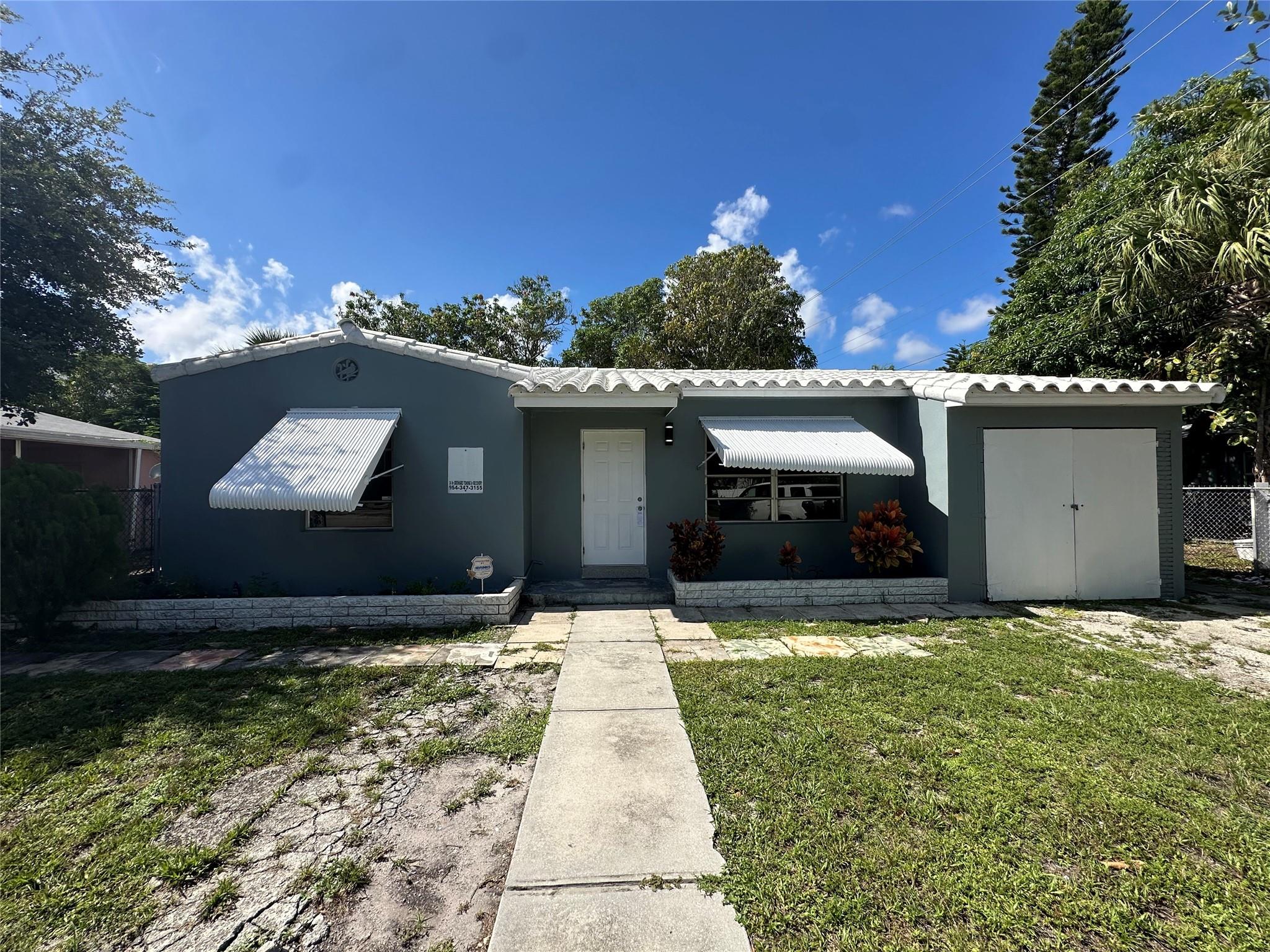 308 SE 22nd St