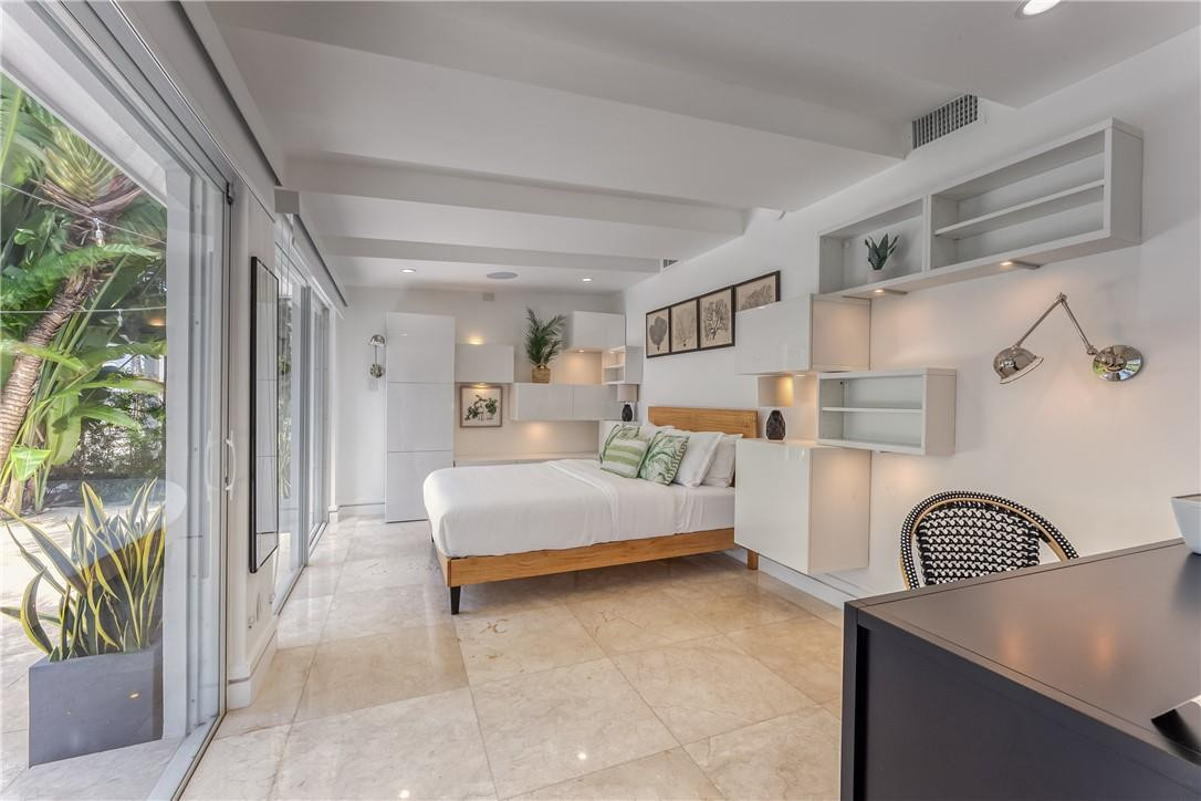 268 Imperial Fort Lauderdale, FL 33308