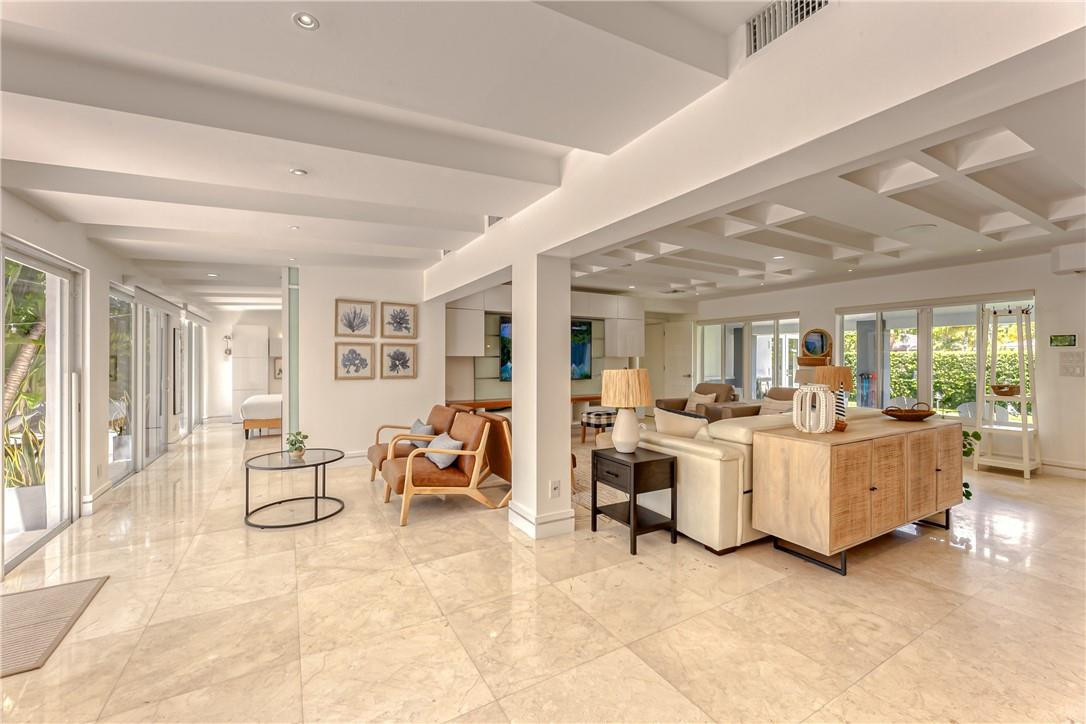 268 Imperial Fort Lauderdale, FL 33308