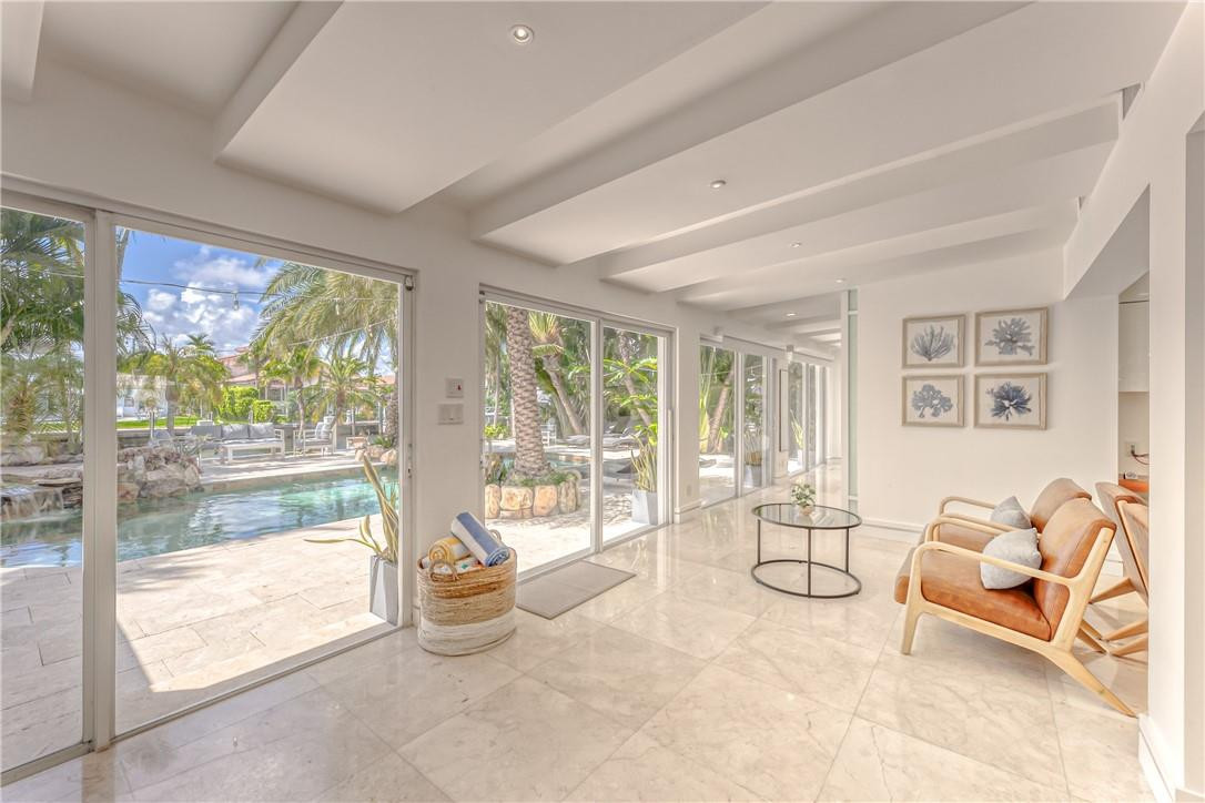 268 Imperial Fort Lauderdale, FL 33308