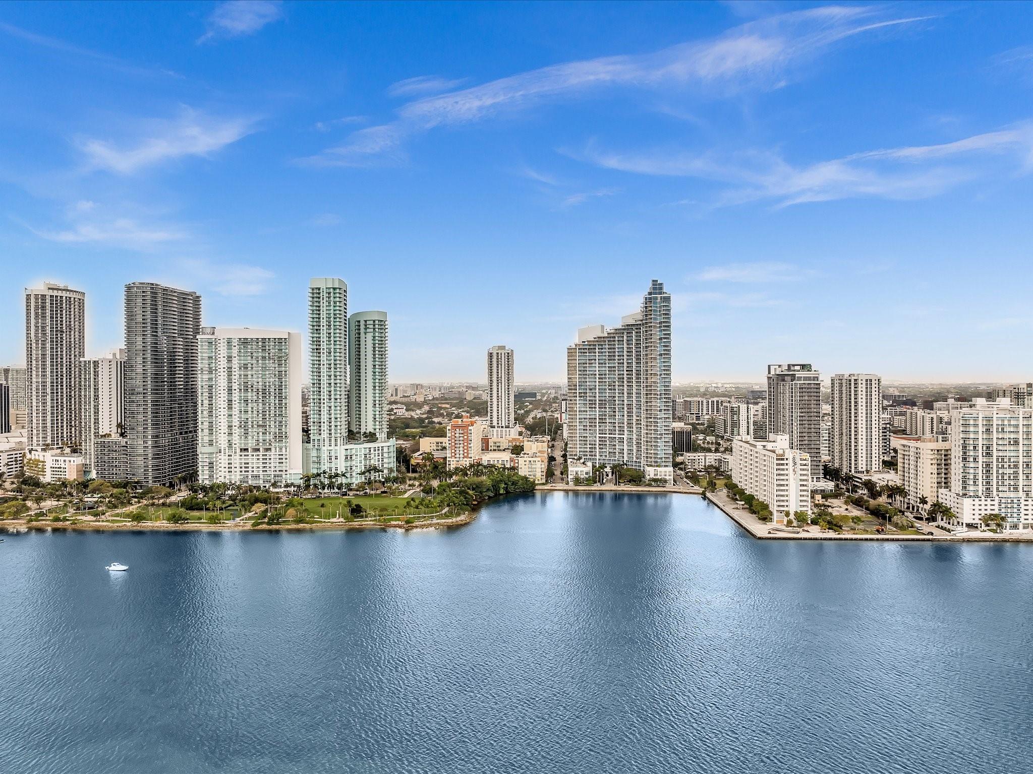 image Quantum on the Bay65