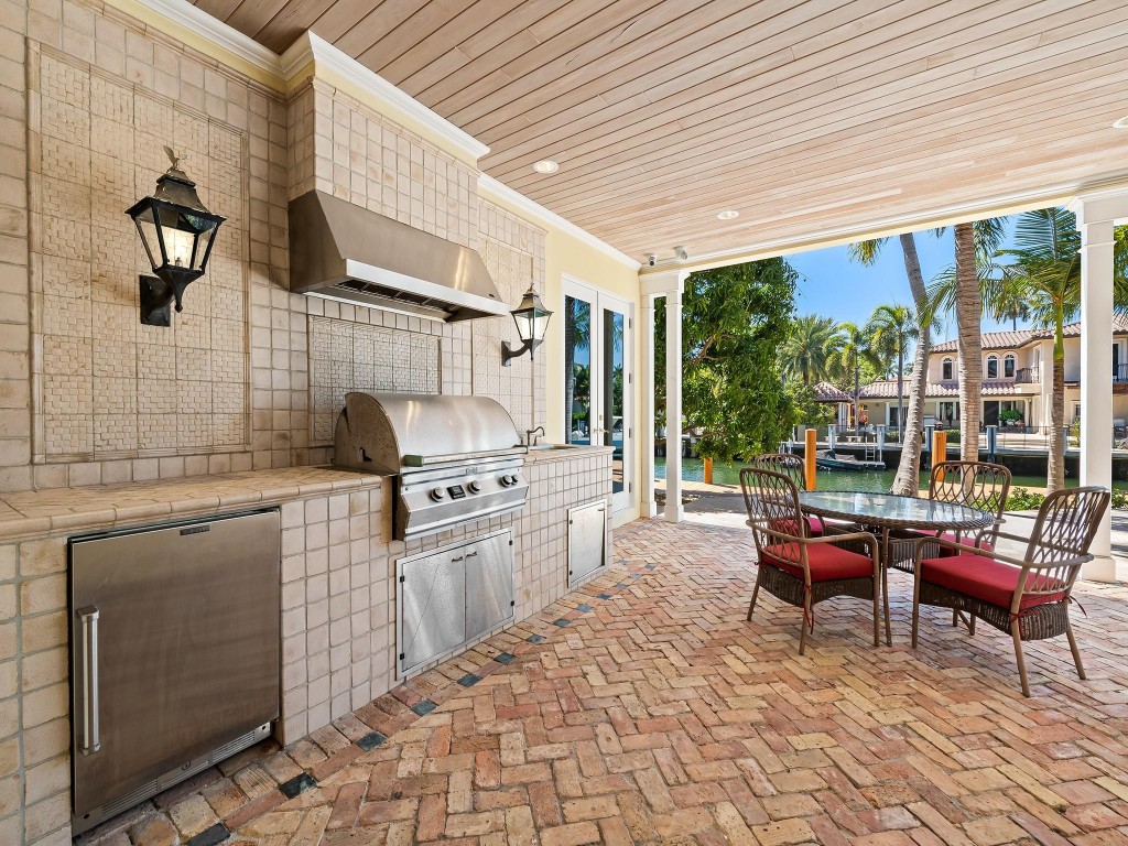 625 Isle Of Palms Dr Fort Lauderdale, FL 33301