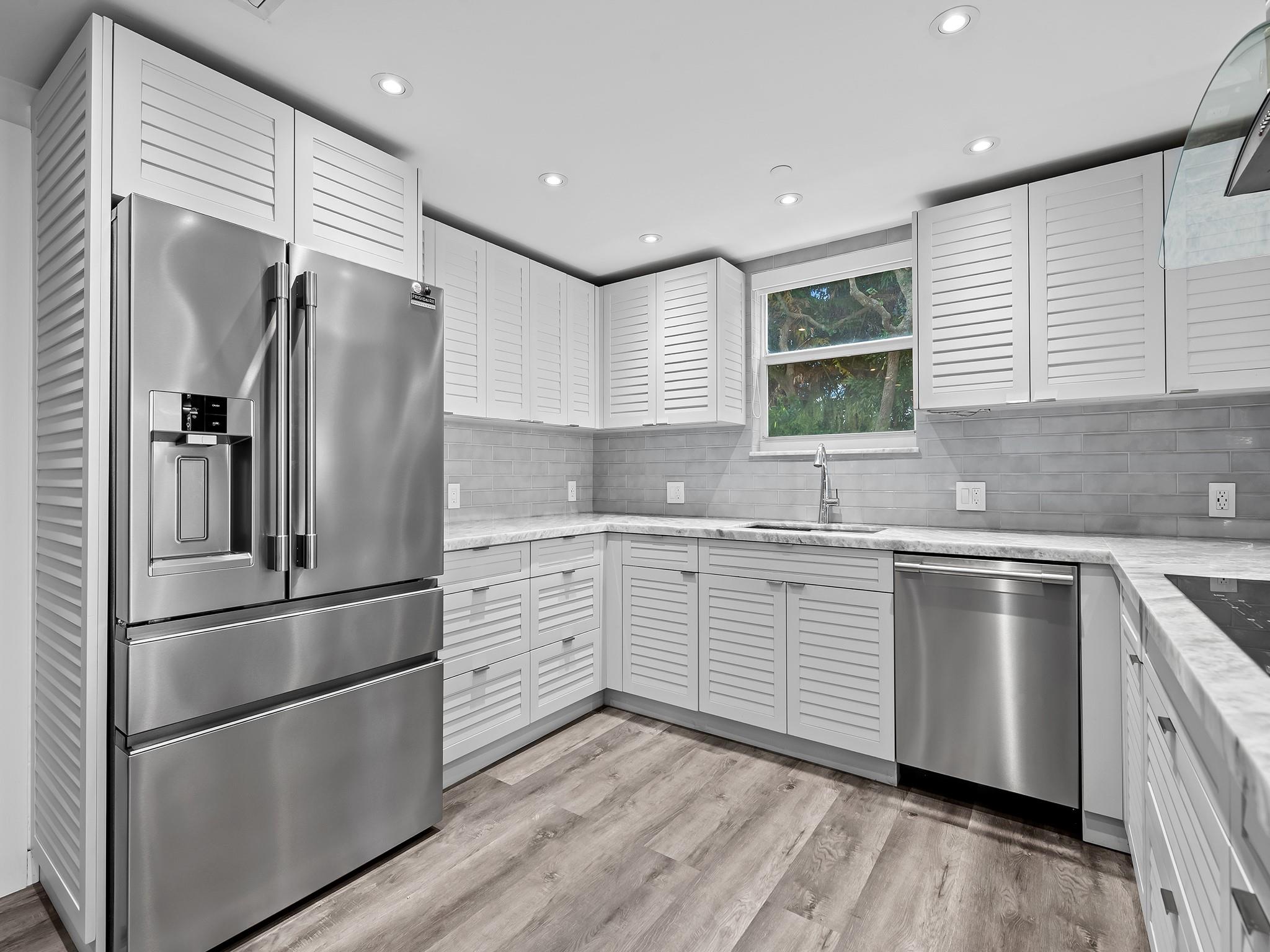 1050 Seminole Dr #2A Fort Lauderdale, FL 33304