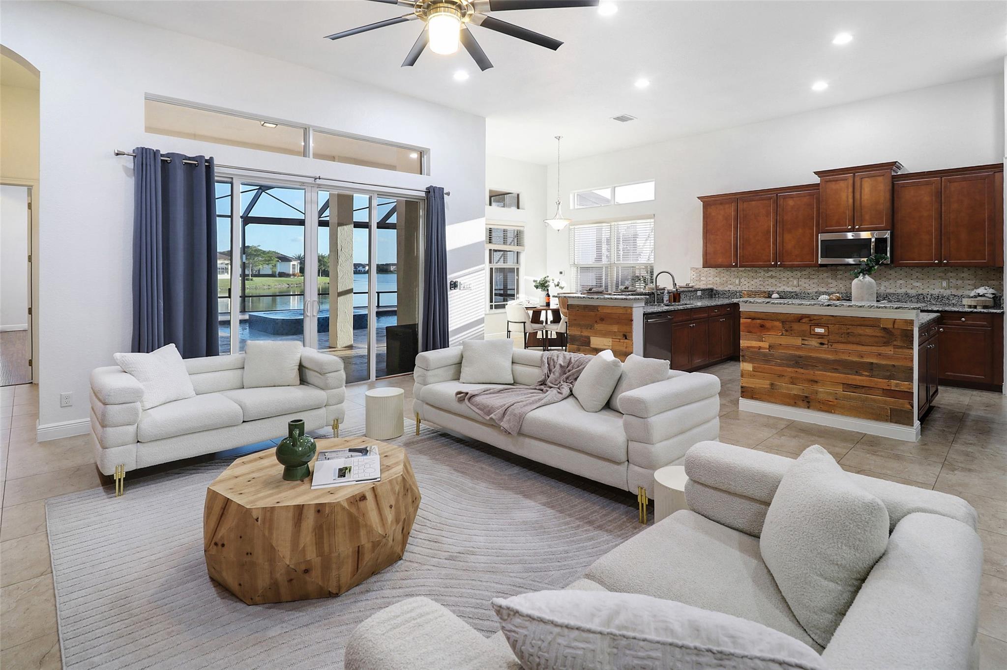 9750 Lakeview Ln Parkland, FL 33076