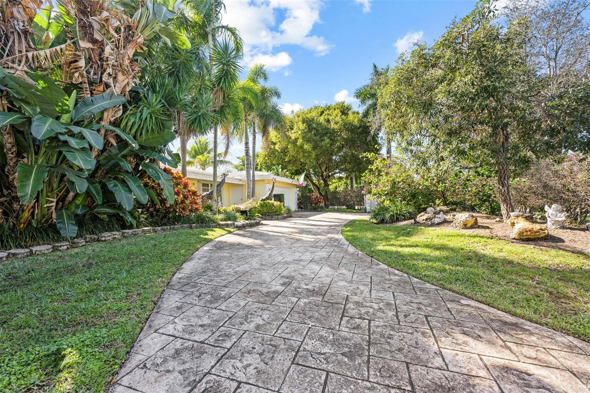 2800 NE 29th Fort Lauderdale, FL 33306