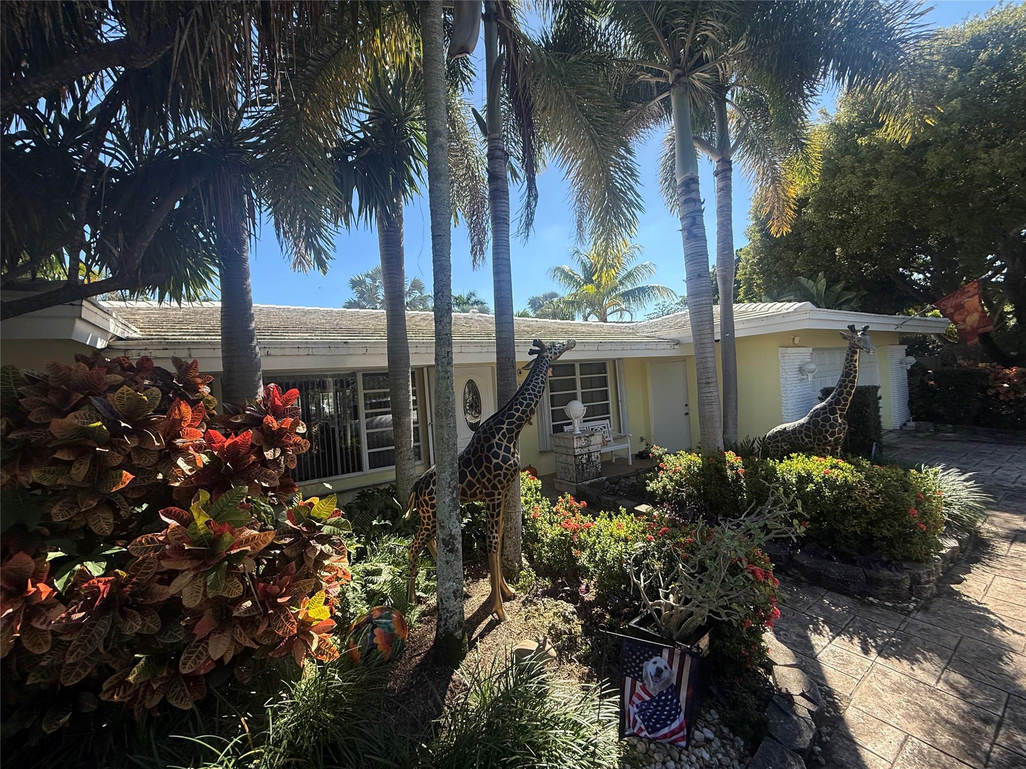 2800 NE 29th St Fort Lauderdale, FL 33306