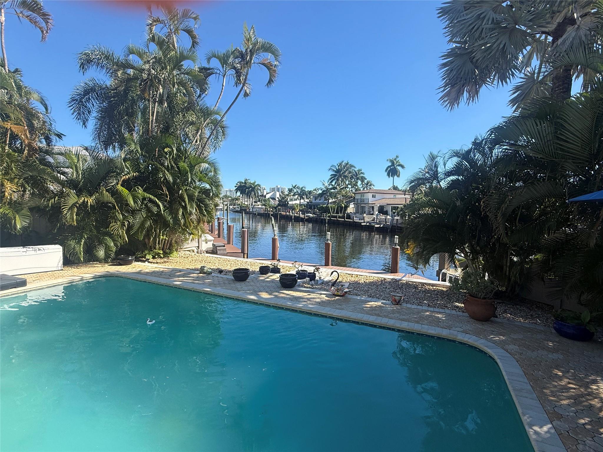 2800 NE 29th St Fort Lauderdale, FL 33306