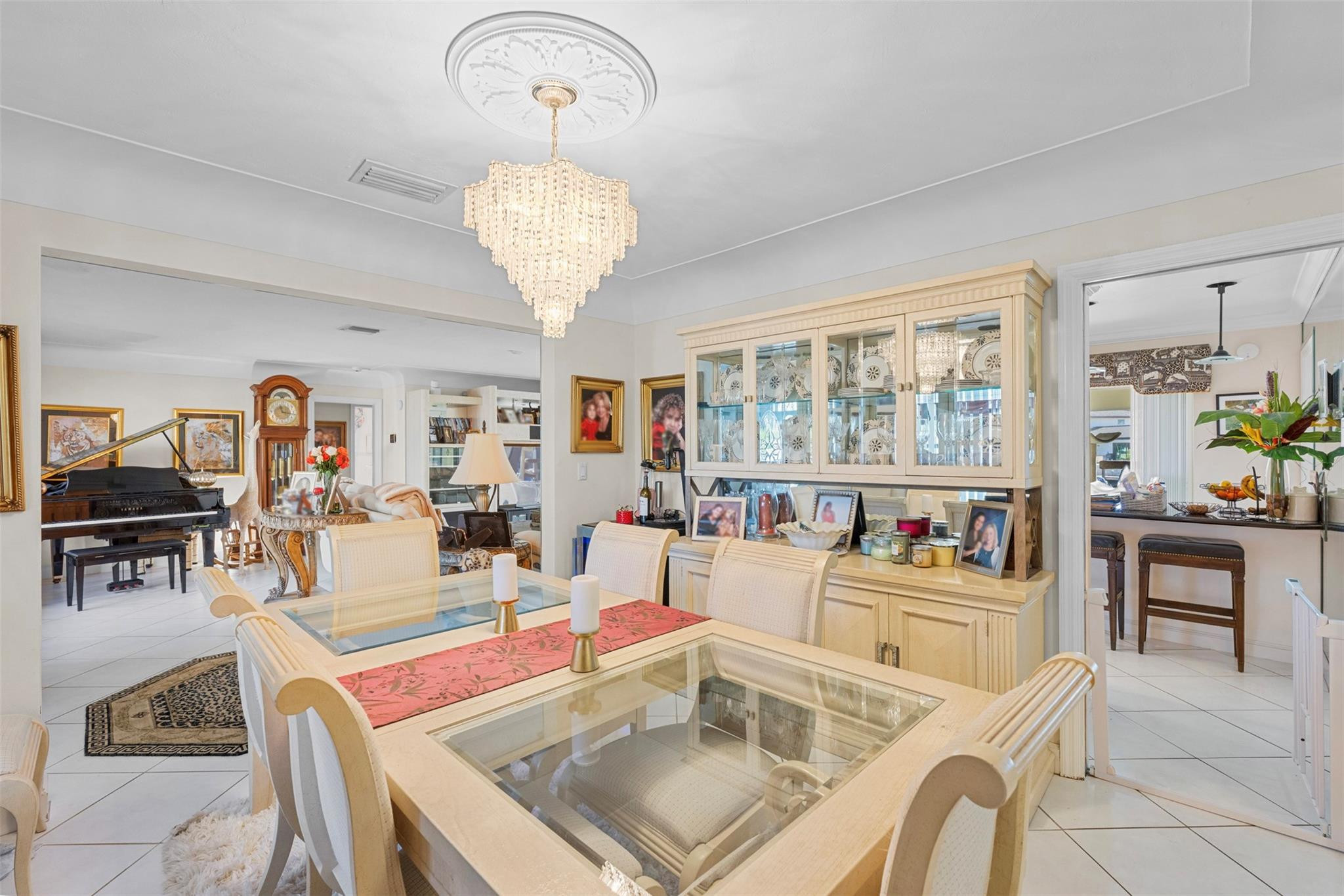 2800 NE 29th Fort Lauderdale, FL 33306