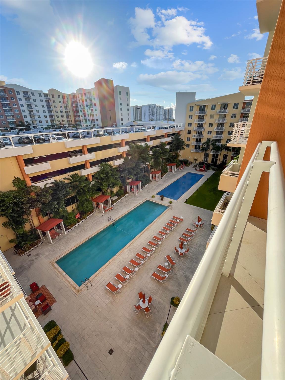 image The Venture at Aventura10