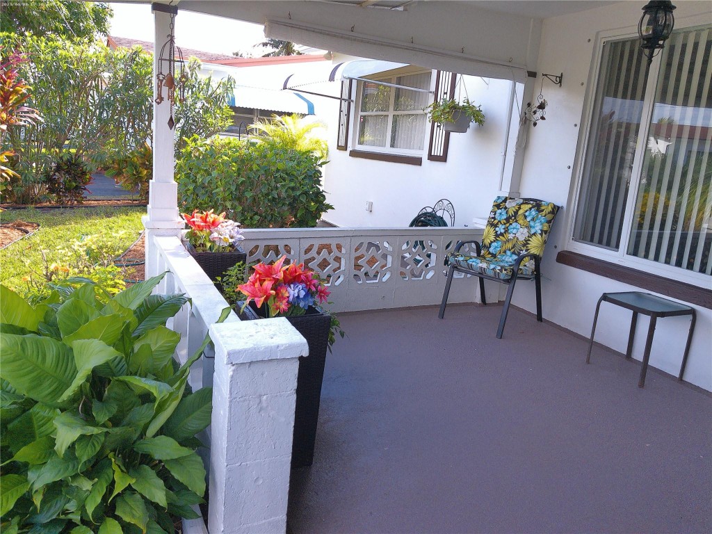 4600 NW 43rd Lauderdale Lakes, FL 33319