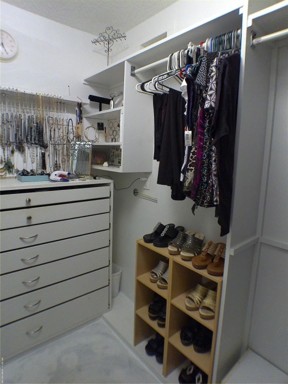 4600 NW 43rd Lauderdale Lakes, FL 33319