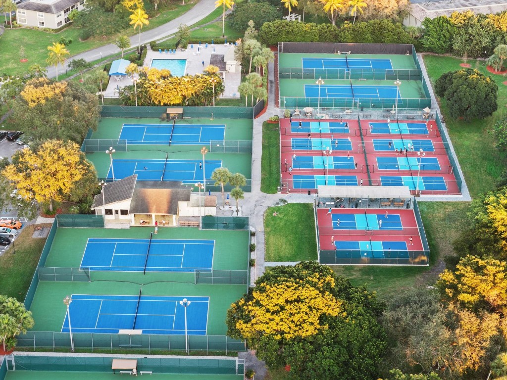 1804 Eleuthera #K2 Coconut Creek, FL 33066