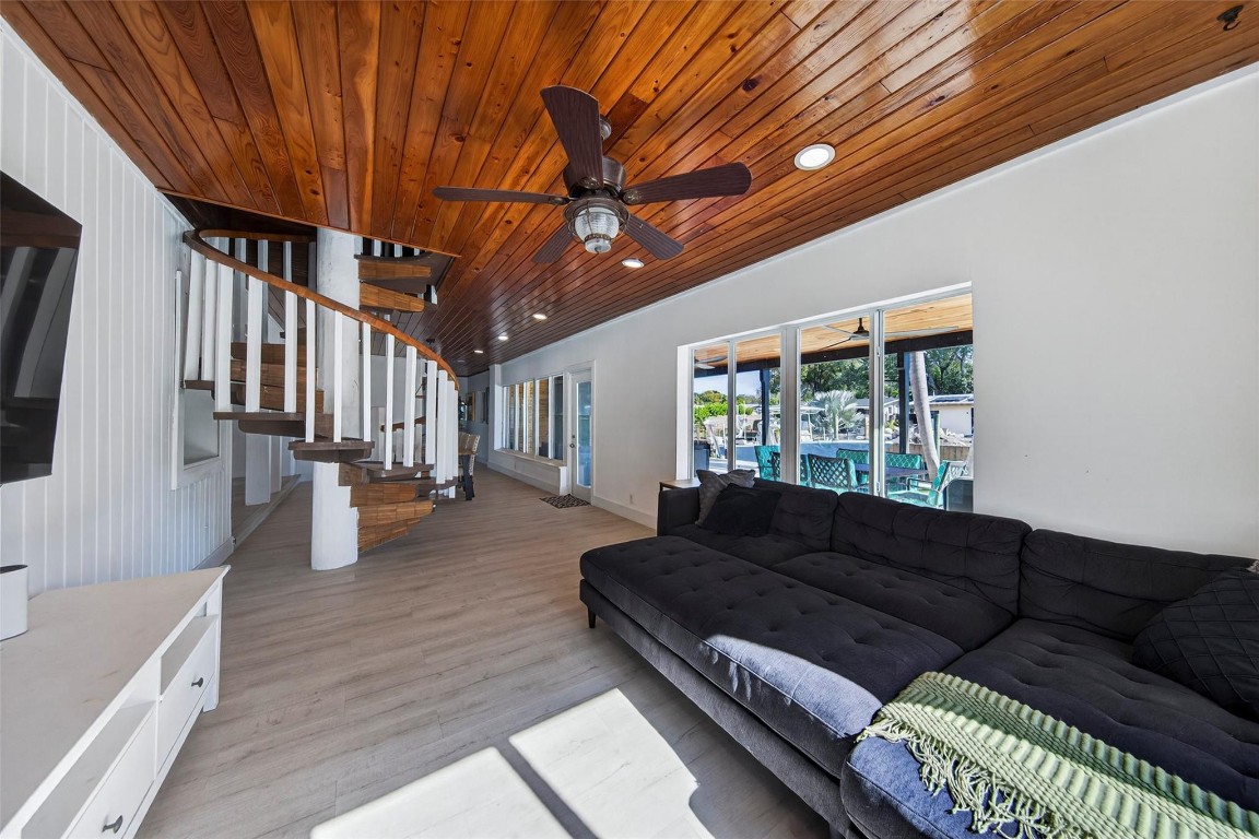 1474 SW 19th Fort Lauderdale, FL 33312