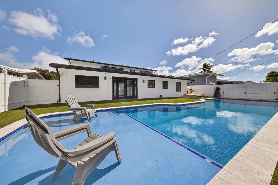 1474 SW 19th Fort Lauderdale, FL 33312